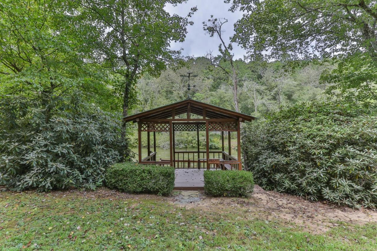 Heaven On The Toccoa Where You Will Enjoy The Sites And Sounds Of The Toccoa River Mineral Bluff Exterior foto
