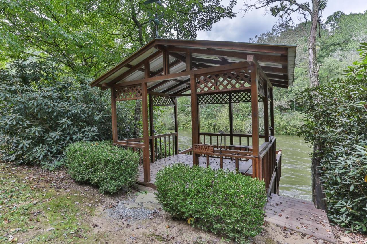 Heaven On The Toccoa Where You Will Enjoy The Sites And Sounds Of The Toccoa River Mineral Bluff Exterior foto